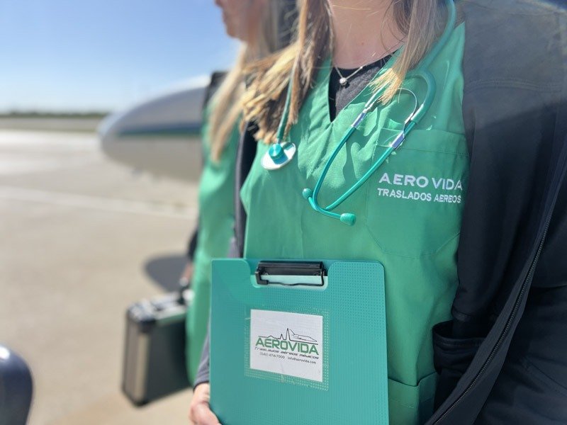 escolta medica aerovida